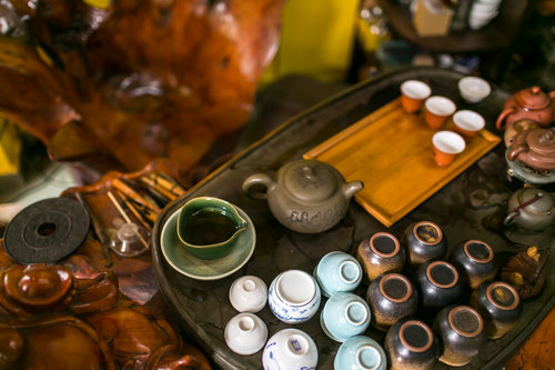 Lovely tea accessories that enhance the tea drinking experience!